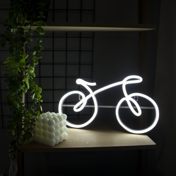 neon_rower_ledeon_rowerzysta.png neon_rower_ledeon_rowerzysta.png