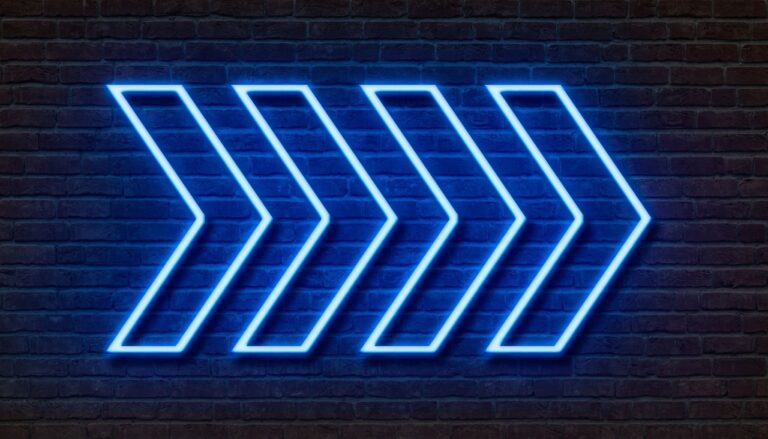 Neony LED a klasyczne neony szklane – pełna analiza kosztów, estetyki i eksploatacji